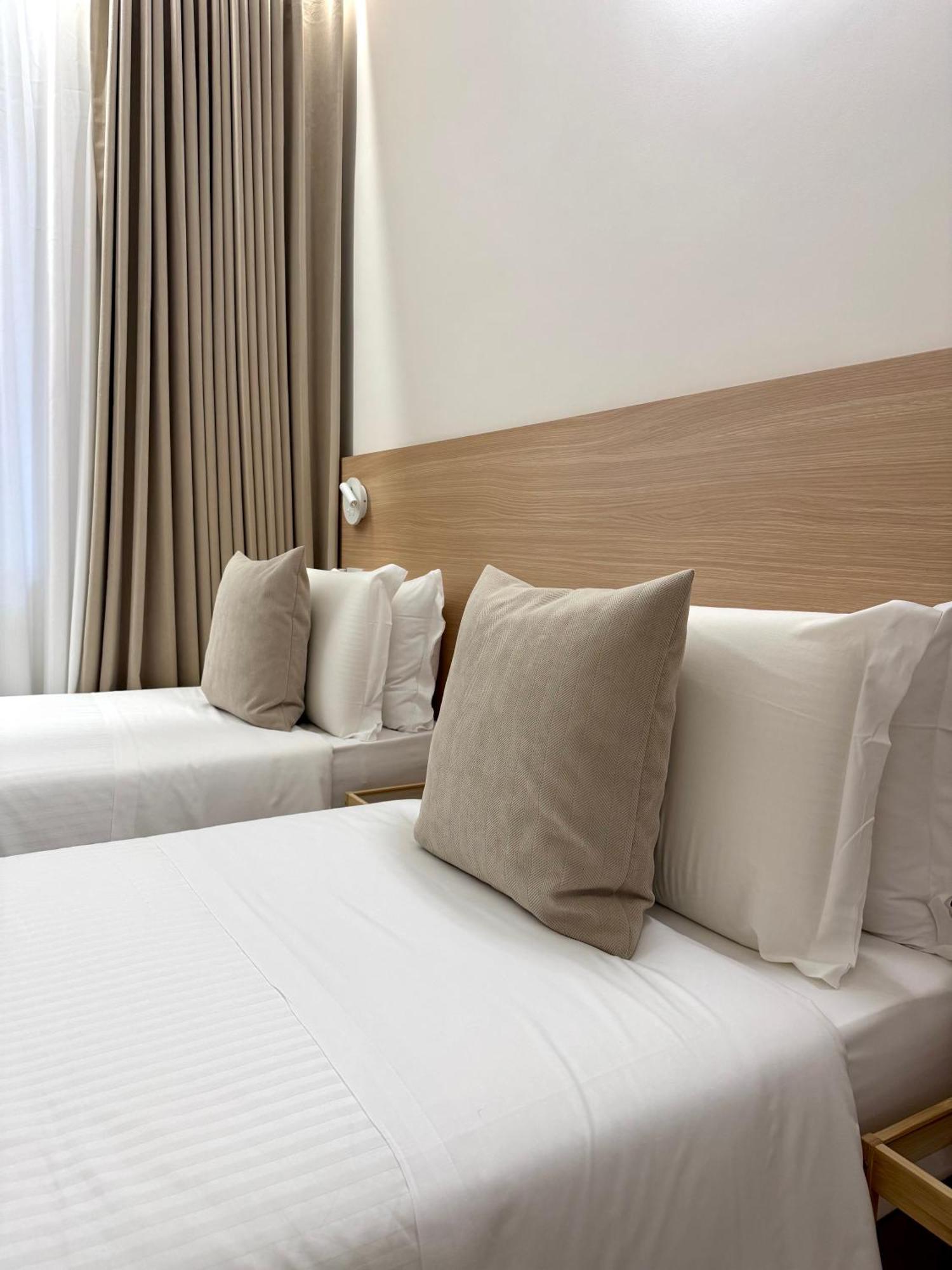 May Home Guest House Рим Екстериор снимка